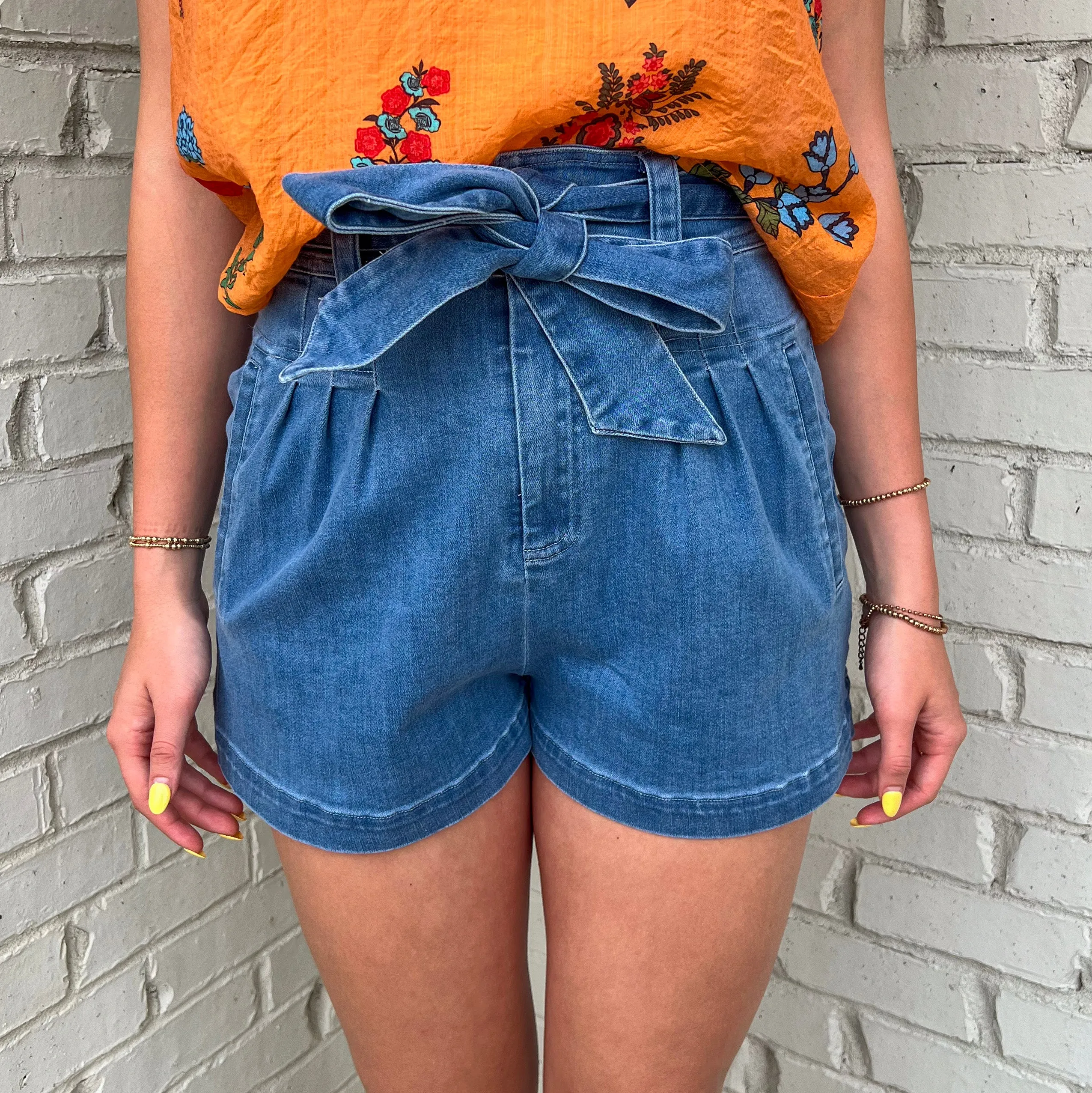 COME ALONG DENIM TIE WAIST SHORTS