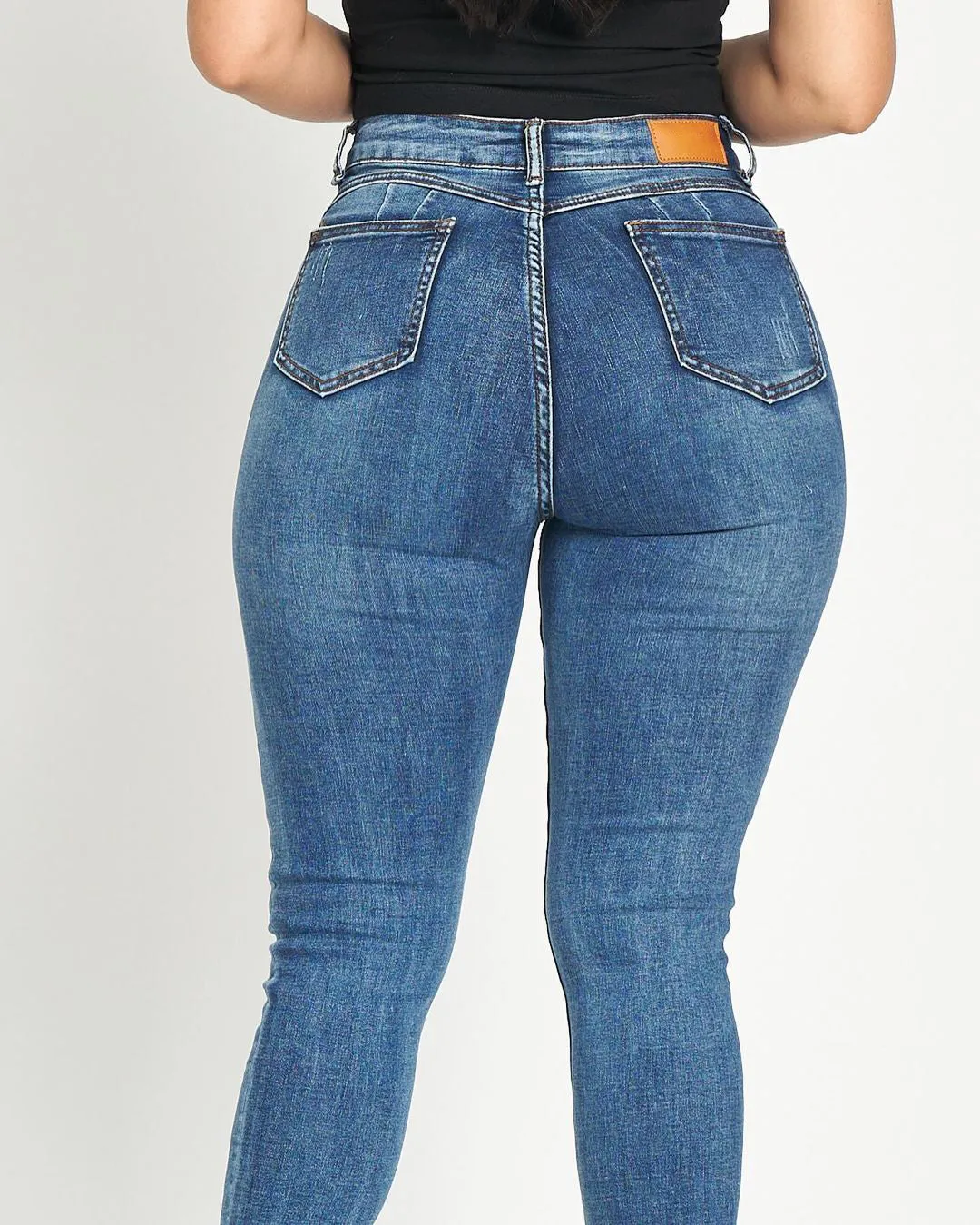 Figurbetonte High-Rise Skinny-Jeans mit Po-Lifting