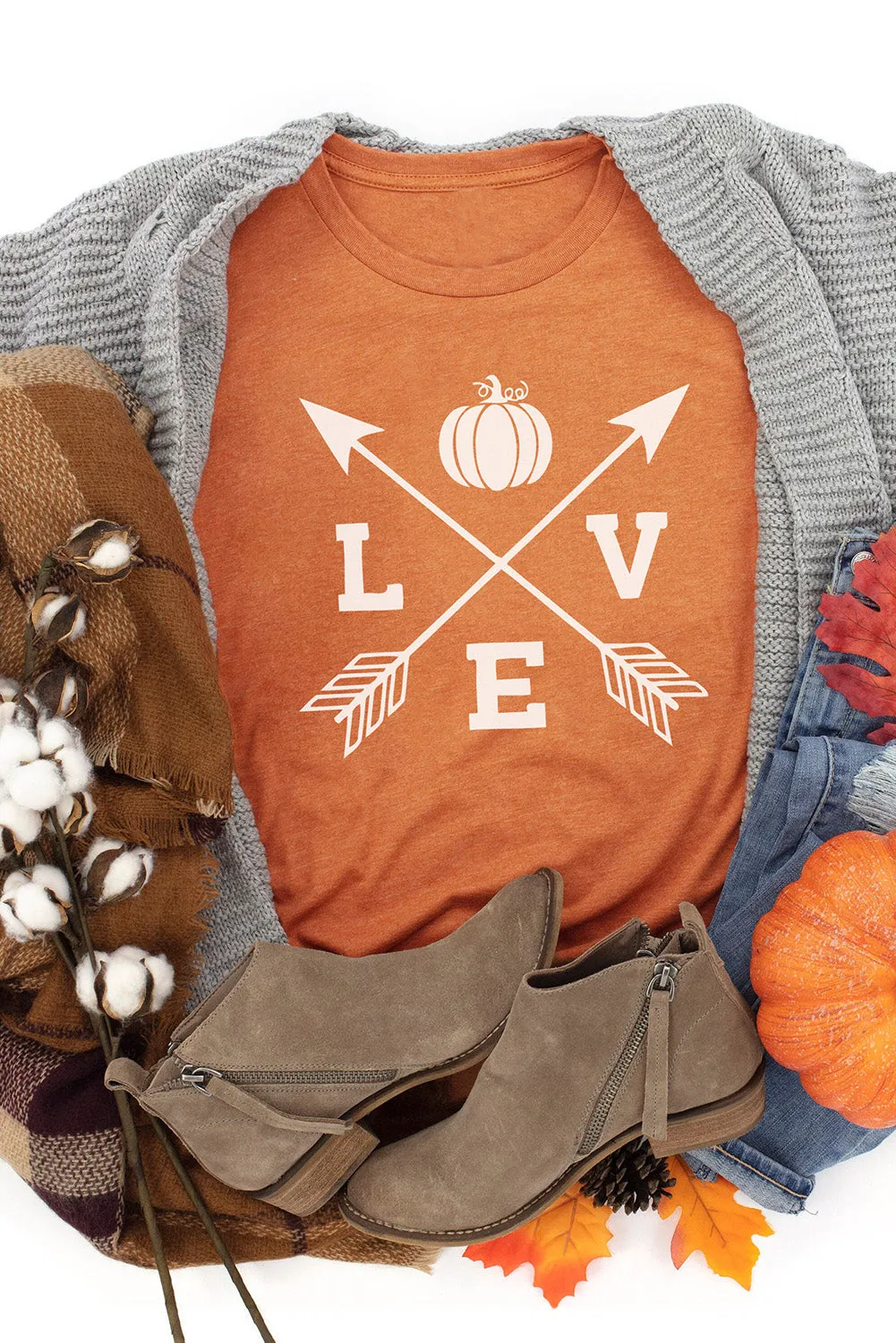 LOVE Graphic Halloween Pumpkin Tee