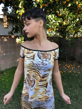 OFF THE SHOULDER TOP BROWN TIGER/LEOPARD